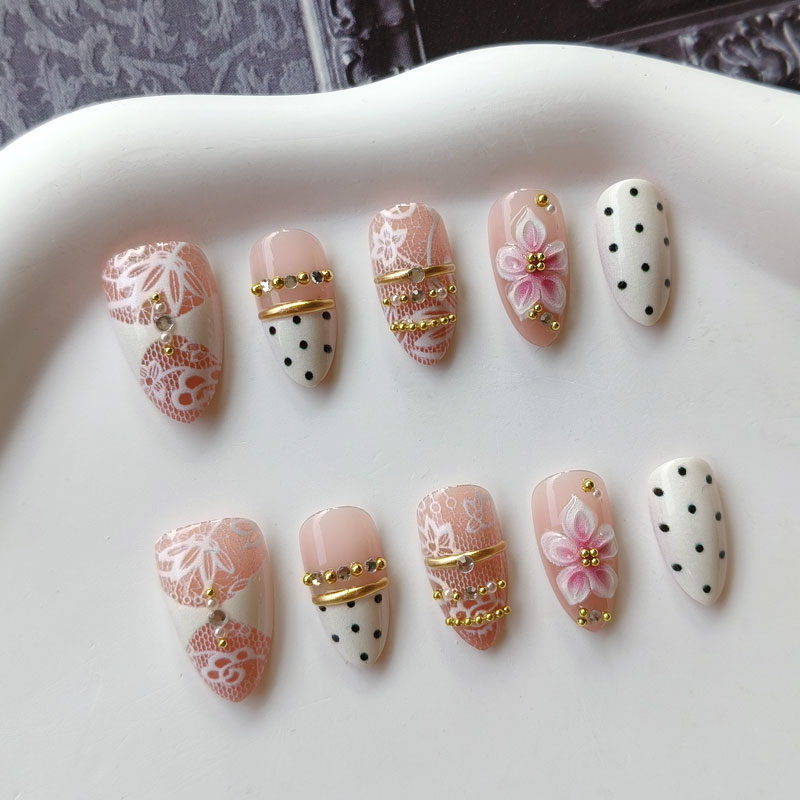 10Pcs 3D Gilded White Lace Flo - Nail Art Press On 评论和价格